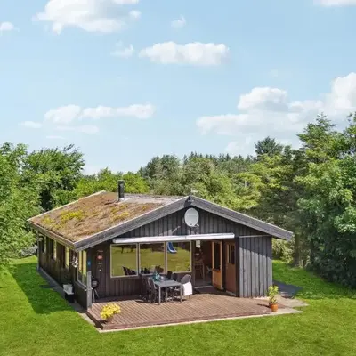 Gorgeous Home In Blokhus With Wifi