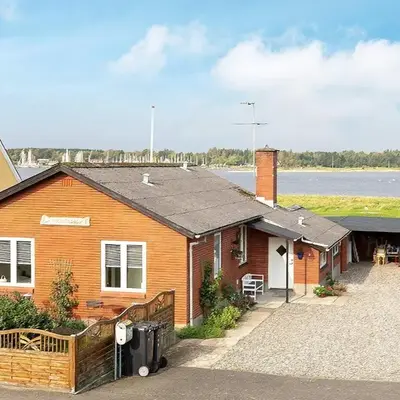 6 person holiday home in Skals-By Traum