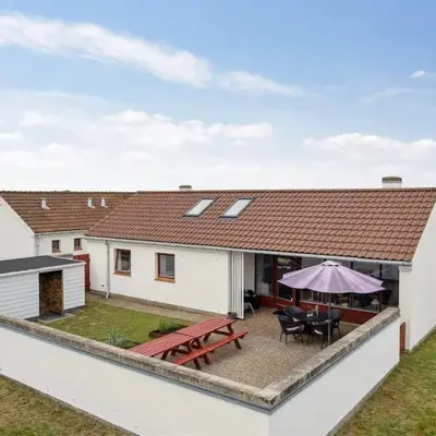 Holiday Home Werna - 900m from the sea by Interhome
