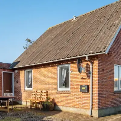8 person holiday home in Lemvig-By Traum