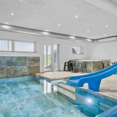 Stunning Home In Løgstrup With Kitchen