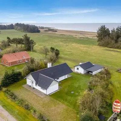 Holiday Home Moreen - 200m to the fjord by Interhome