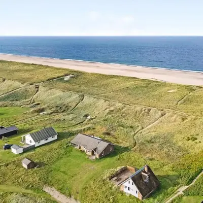 Nice Home In Harboøre With Kitchen