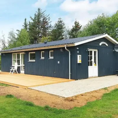 5 person holiday home in Thyholm-By Traum