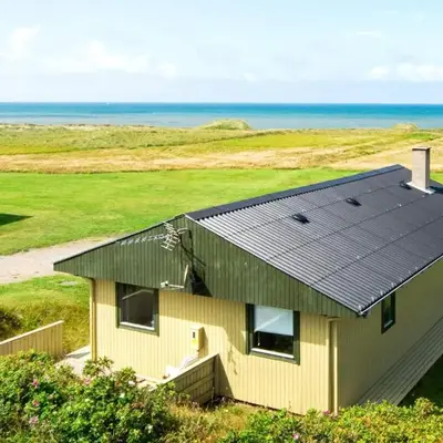 6 person holiday home in Lemvig-By Traum