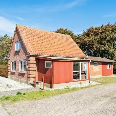 Lovely Home In Bøvlingbjerg With Wifi