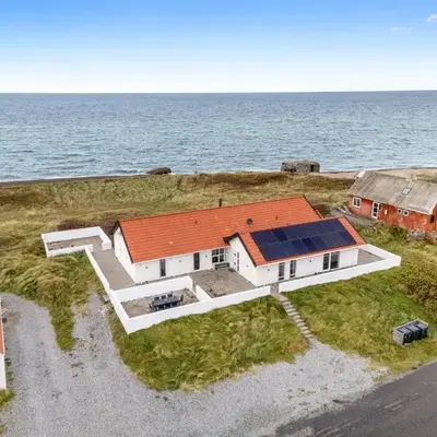 Pool And Activity House With A 180-Degree View Of The North Sea