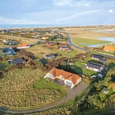 Family-Friendly Holiday Home With Pool