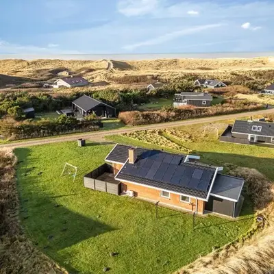 Lovely Holiday Home With Pool