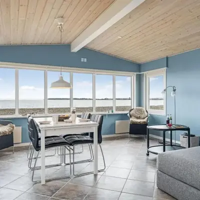 Holiday Home Nyalle - 50m to the fjord by Interhome