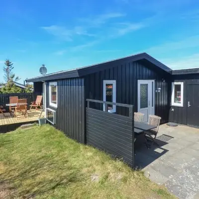 2 Bedroom Pet Friendly Home In Thisted