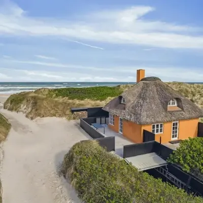 Thatched Holiday Home By The North Sea In Blokhus