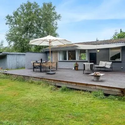 Cozy Holiday Home 350 Meters From The Water In Amtoft