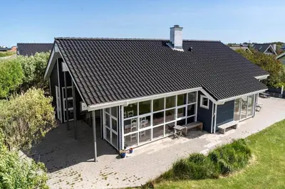 an overhead view of a house with a roof at 950-Thisted-Mombak-1 in Torsted