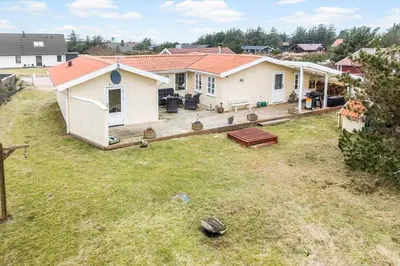 an aerial view of a house with a yard at 388-Thisted-Hummervej-8 in Thisted