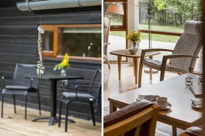 two pictures of a porch with a table and chairs at BL100-Blokhus-Morten-Nielsensvej-19 in Blokhus