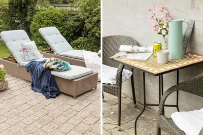 two pictures of a table and chairs on a patio at BL1206-Blokhus-Blaabaervej-6 in Blokhus