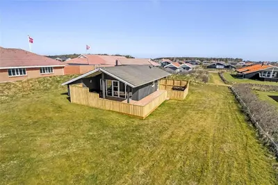 an overhead view of a small house in a field at 235-Harboore-Vejlby-Klit-139 in Harboør