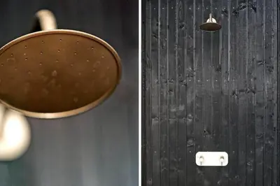 two pictures of a shower door with a pot at G422-Lemvig-Pragtstjernevej-22 in Lemvig