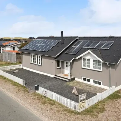 Stunning Home In Harboøre With Wifi