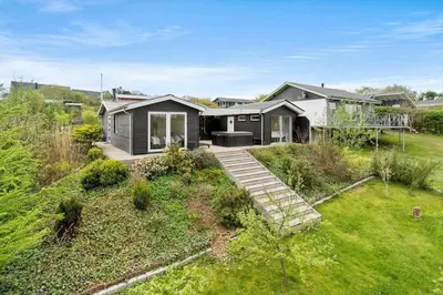an aerial view of a house with a garden at LF11113-Struer-Raevlingevej-4 in Struer