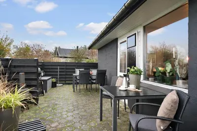 Gallery image of LF11102-Struer-Snerlevej-2 in Struer