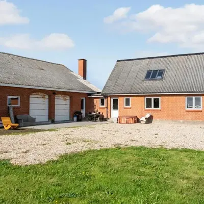 2 Bedroom Amazing Home In Thyholm