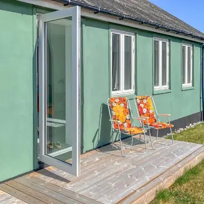 Lovely Home In Thyborøn With Wifi
