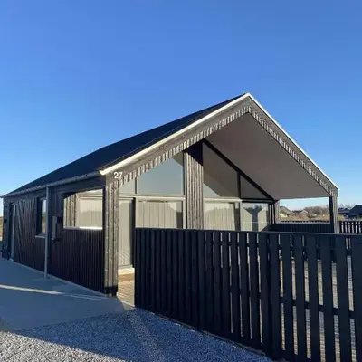 Luxury cottage close to the beach