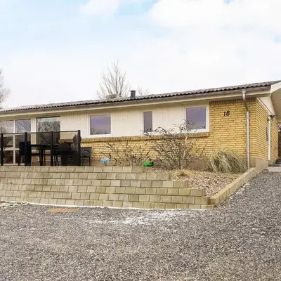 5 person holiday home in Roslev