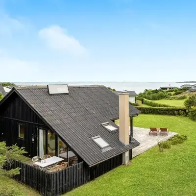 Two-Bedroom Holiday Home In Lemvig
