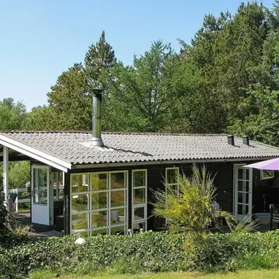 4 person holiday home in Højslev