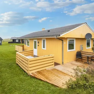 5 person holiday home in Lemvig-By Traum