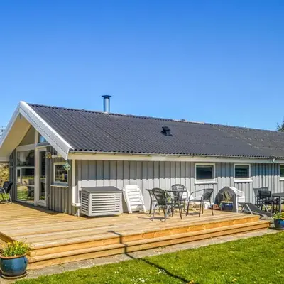 Four-Bedroom Holiday Home In Lokken
