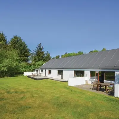 Three-Bedroom Holiday Home In Frostrup