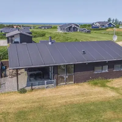 Three-Bedroom Holiday Home In Lemvig