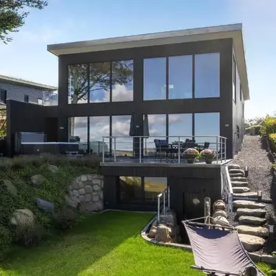 Amazing Home In Løgstrup With Wifi
