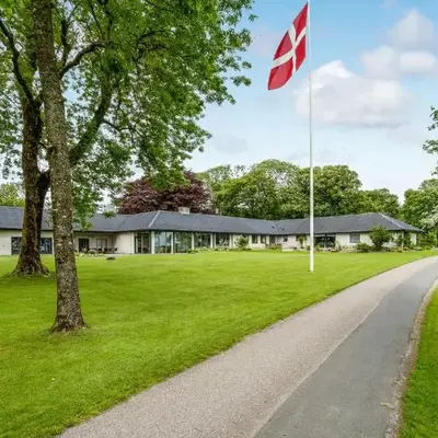 Awesome Home In Holstebro With Kitchen