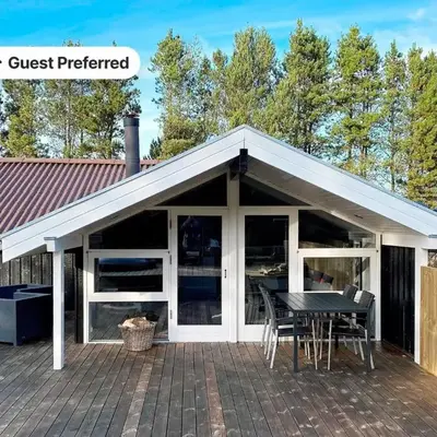 6 person holiday home in Brovst