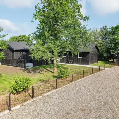 6 person holiday home in Løgstør