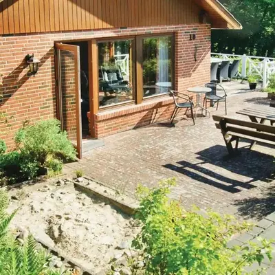 Awesome Home In Spøttrup With Wifi