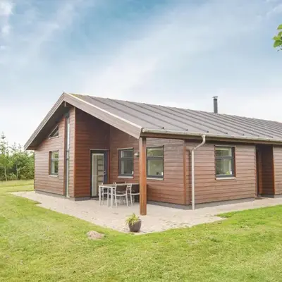 Holiday Home Bronzehøjen Højslev