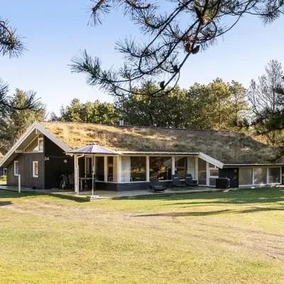 4 Bedroom Awesome Home In Saltum
