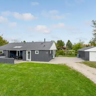Holiday Home Illeris Xi