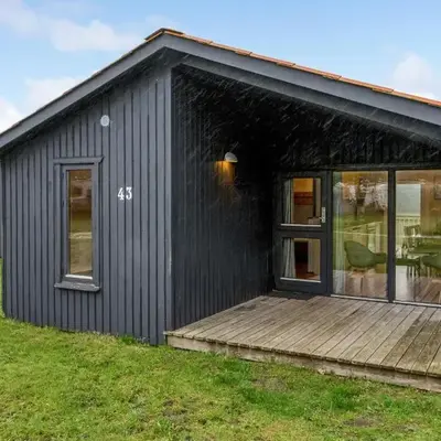 Lovely Home In Hanstholm With Wifi