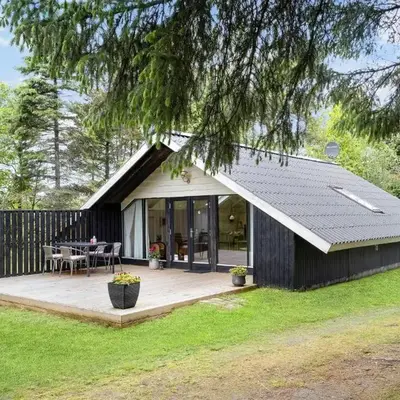 2 Bedroom Nice Home In Fjerritslev