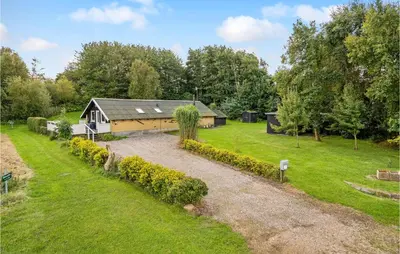 an aerial view of a house with a garden at Lovely Home In Roslev With Wifi in Roslev
