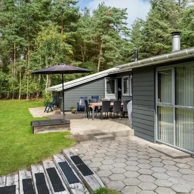 Amazing Home In Farsø With Wifi