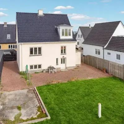 Lovely Home In Thyborøn With Kitchen