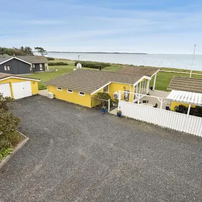 3 Bedroom Amazing Home In Spøttrup